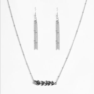 Paparazzi Jewelry Set NWT